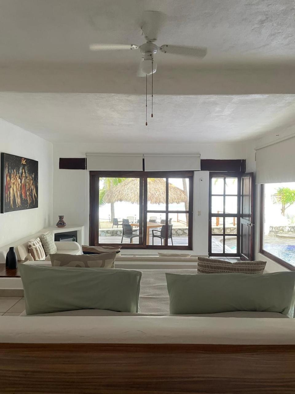 Casa Faro Bed & Breakfast Тронконес Екстериор снимка