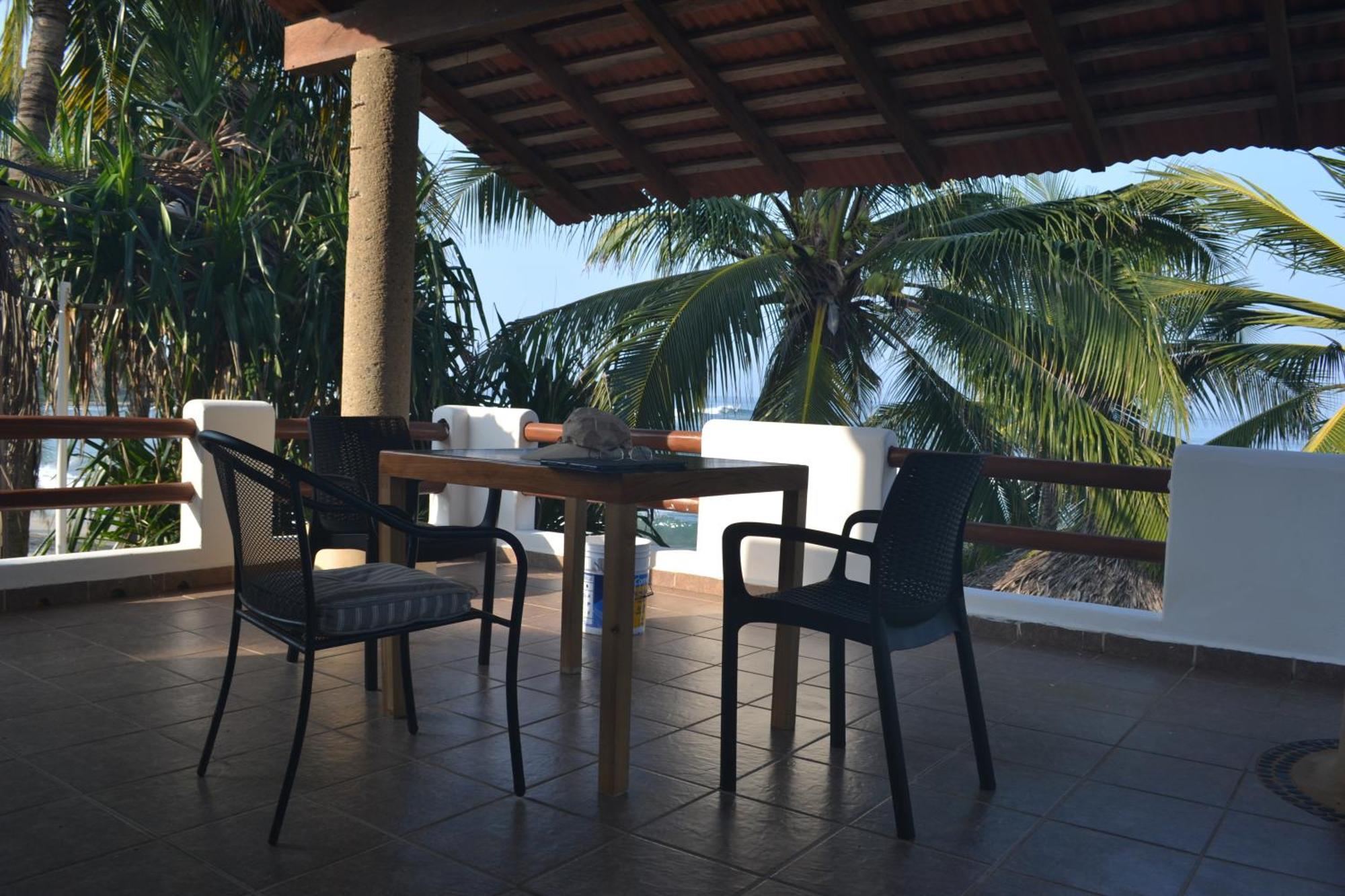 Casa Faro Bed & Breakfast Тронконес Екстериор снимка