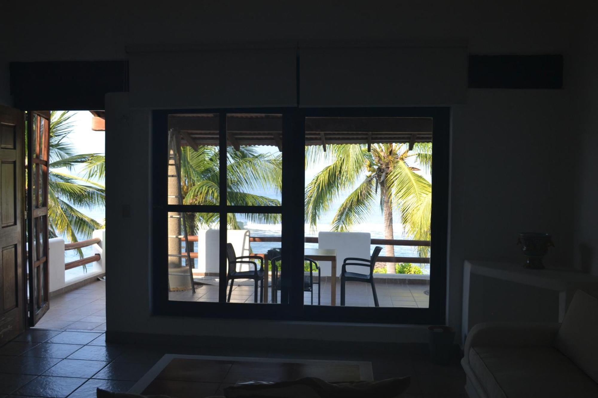 Casa Faro Bed & Breakfast Тронконес Екстериор снимка